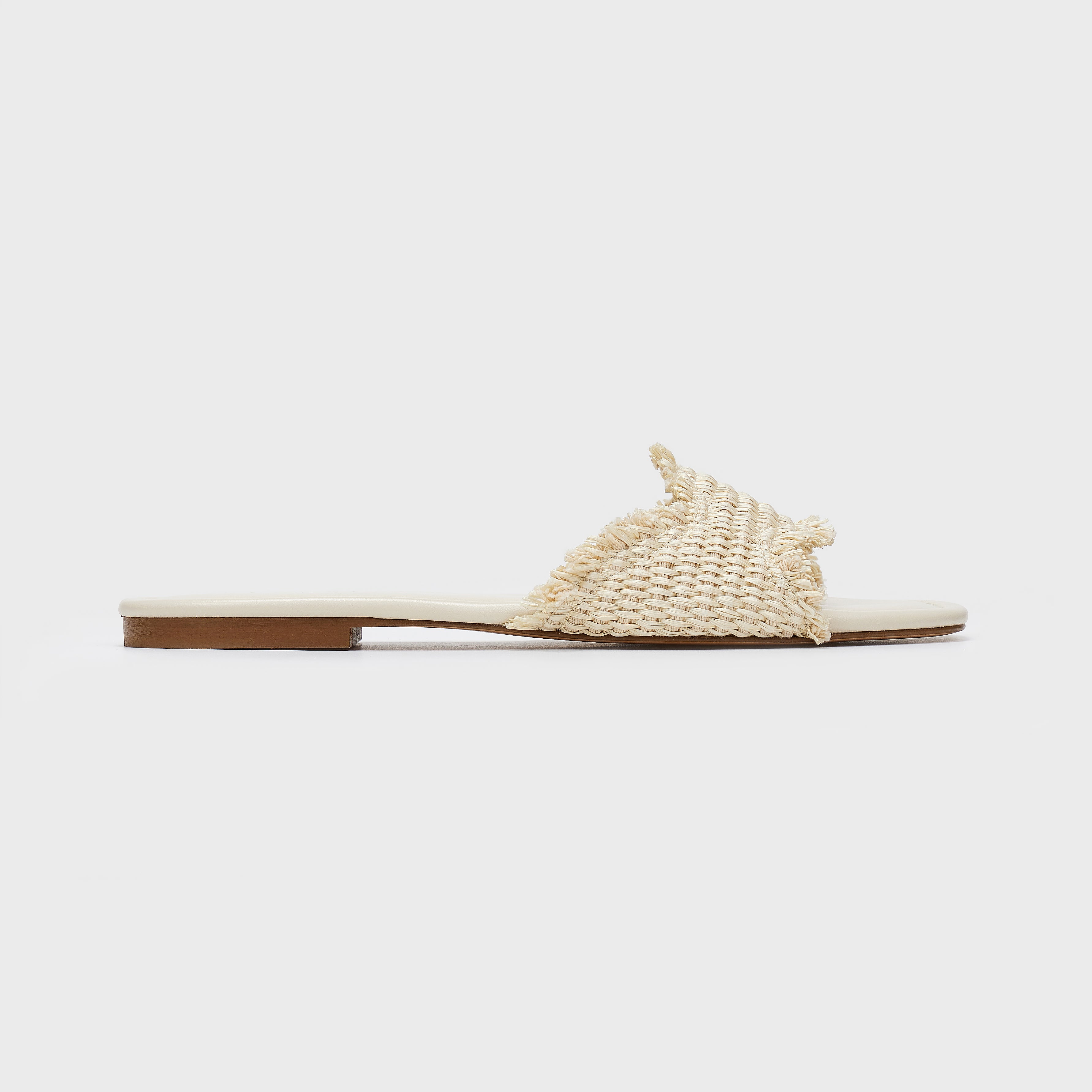 LUCIA RAFFIA SANDALS