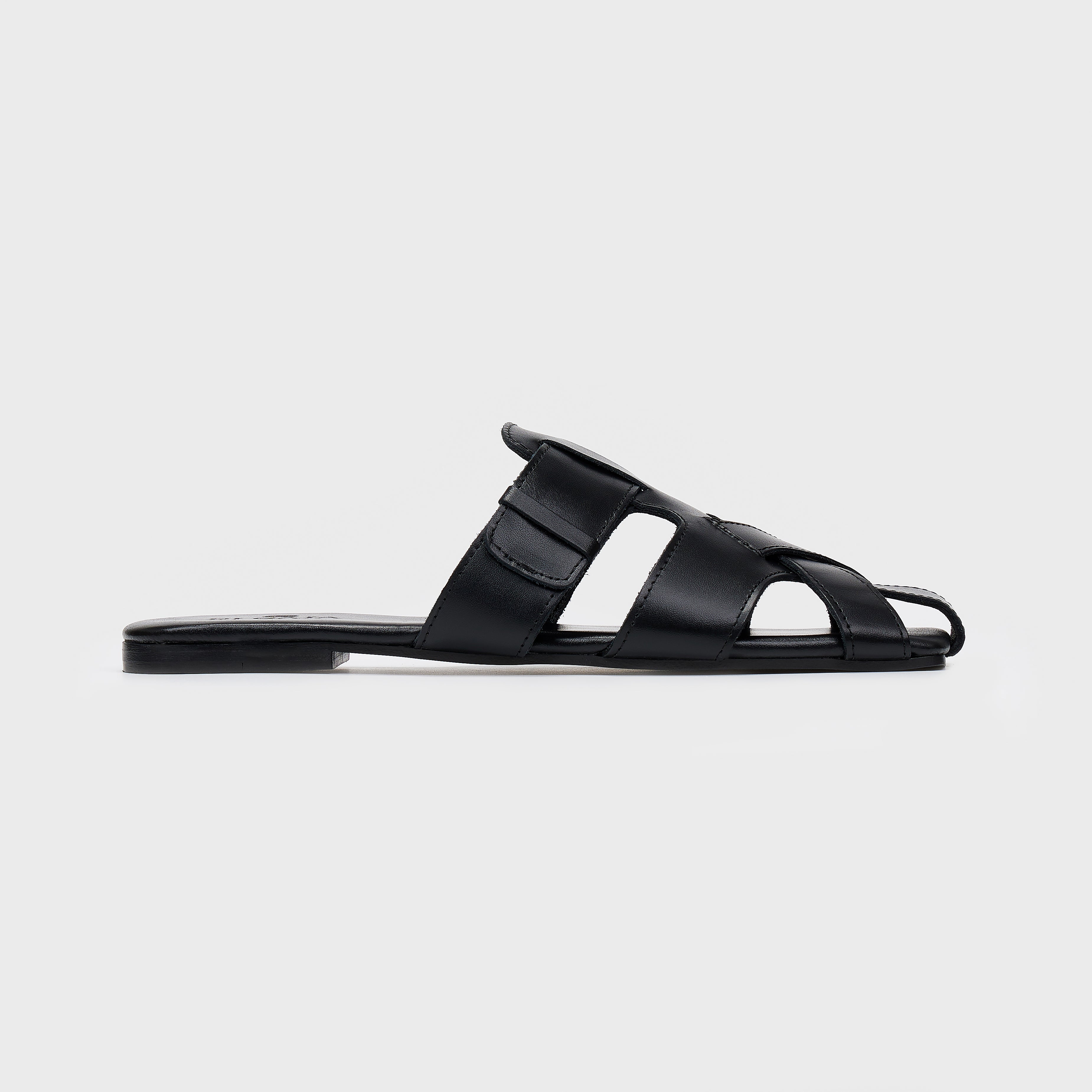 TEA SANDALS