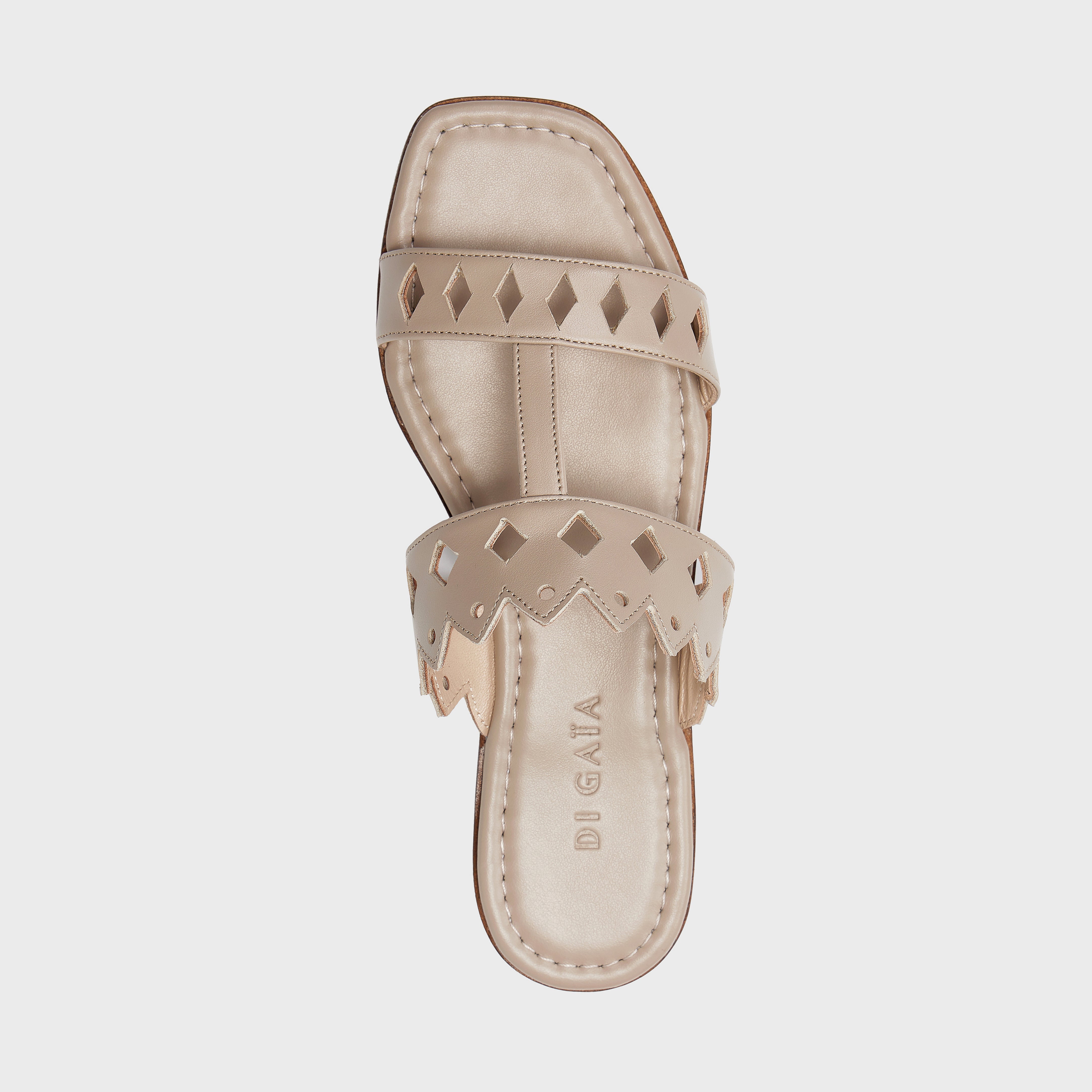 WANDA SANDAL