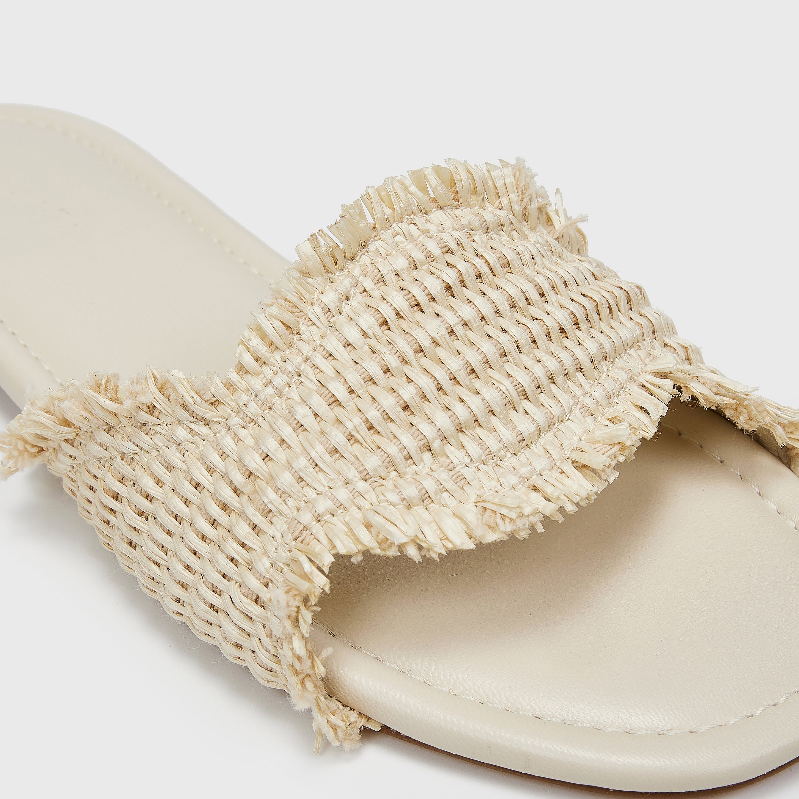 LUCIA RAFFIA SANDALS