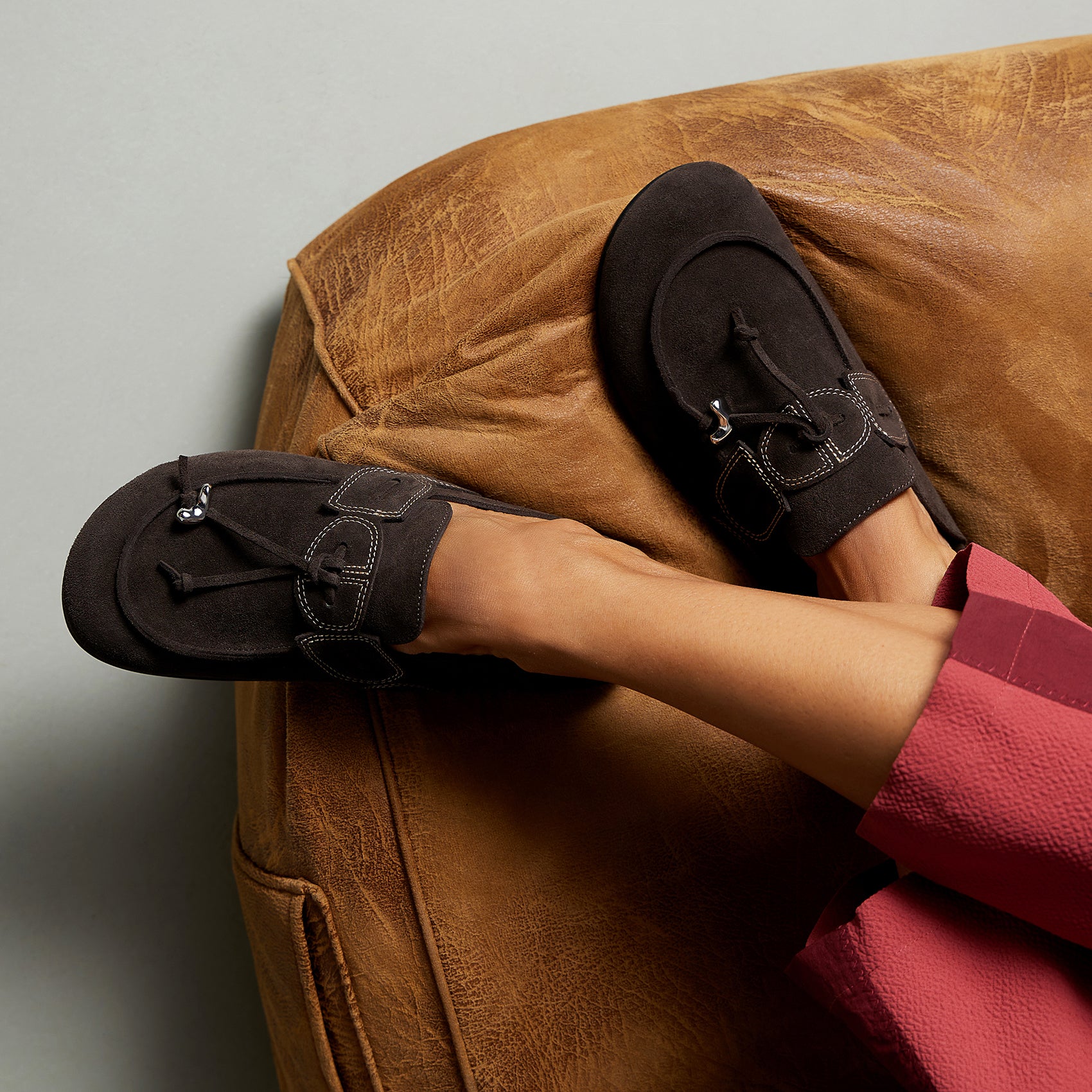 BO SUEDE TASSEL MULES