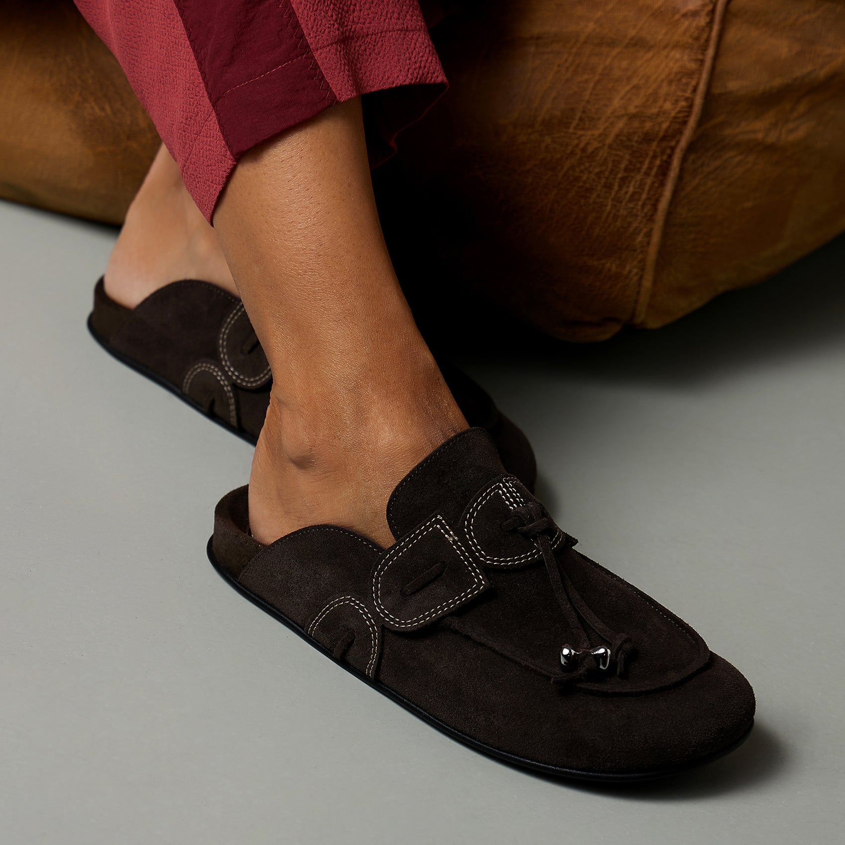 BO SUEDE TASSEL MULES