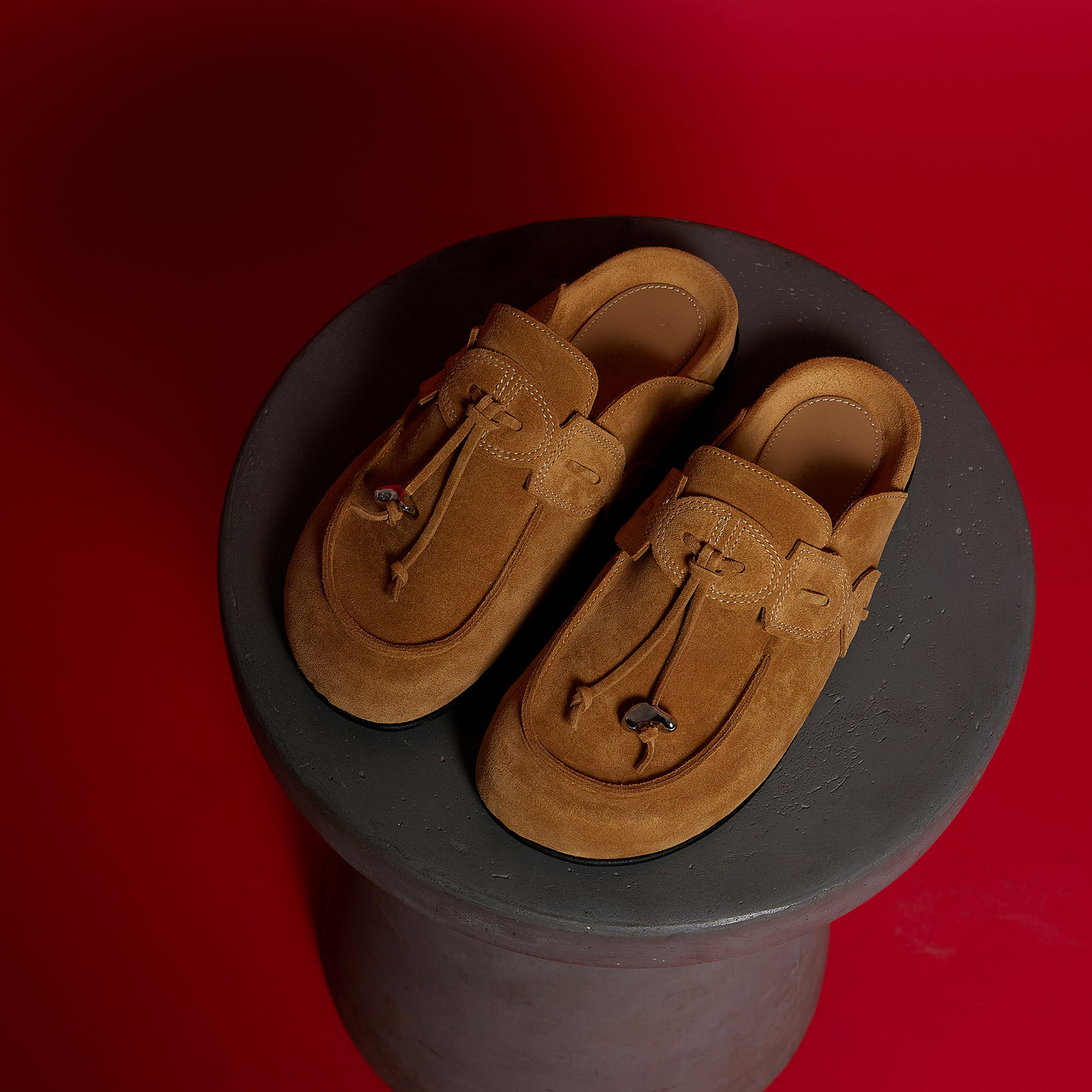 BO SUEDE TASSEL MULES