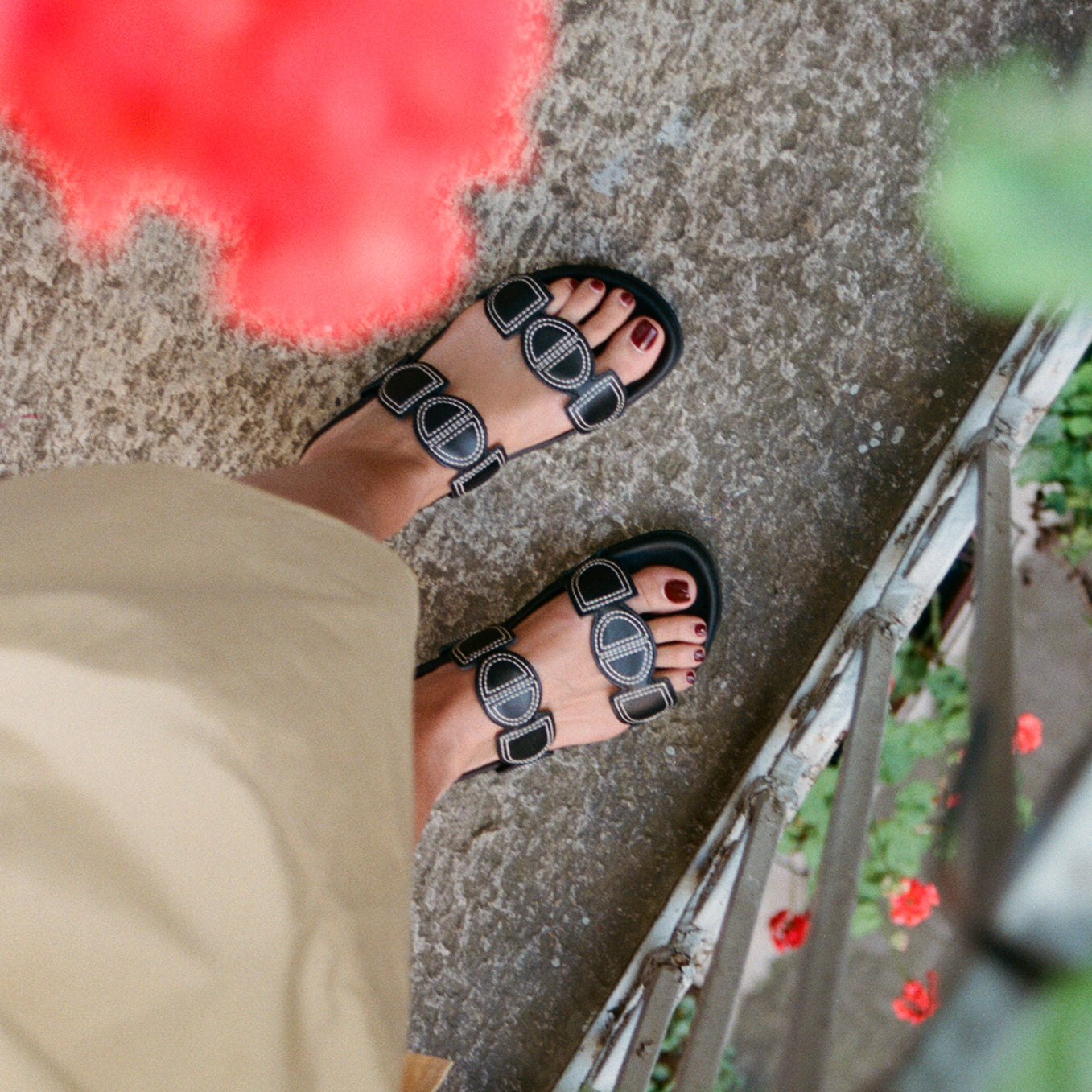 MIA SANDALS