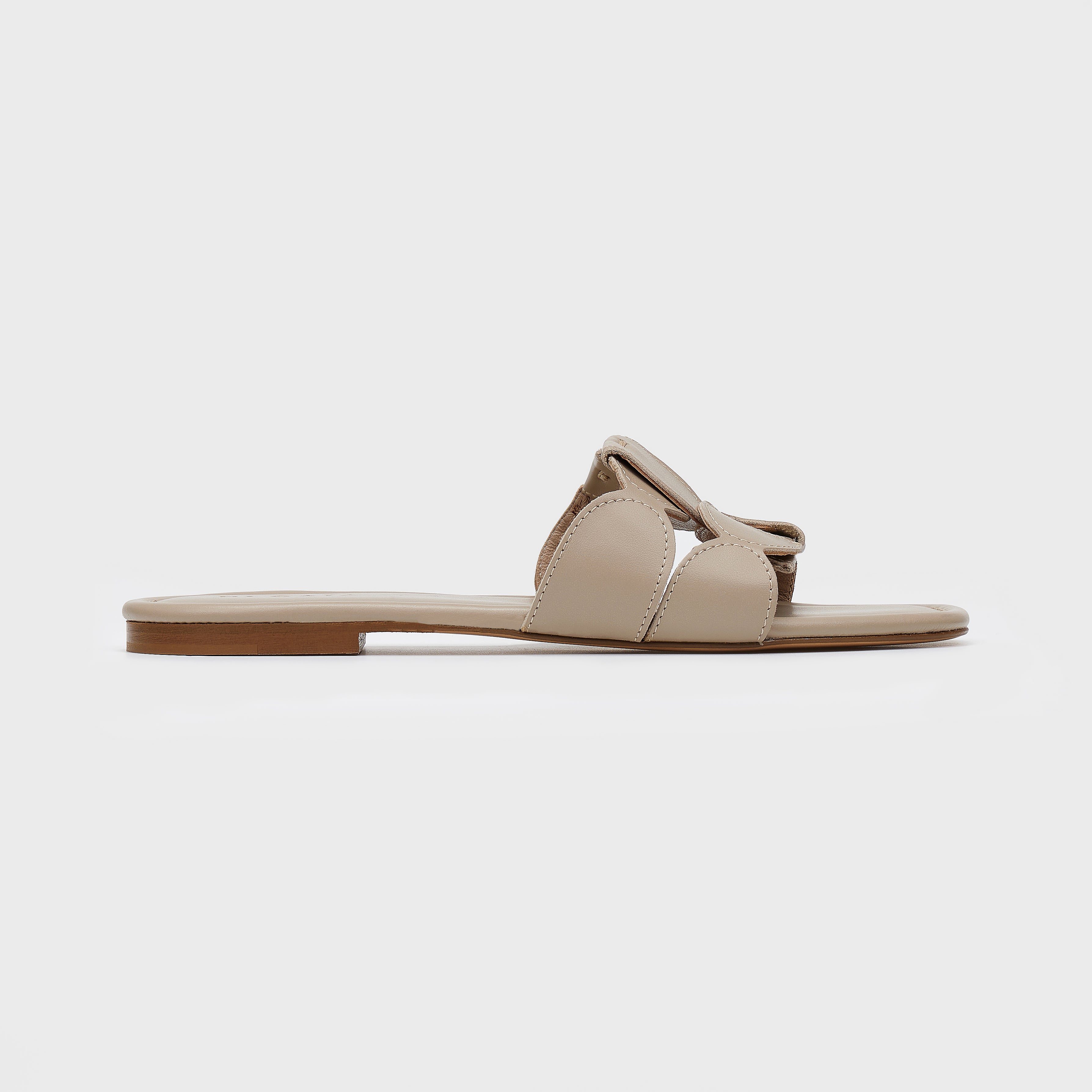 TOTEM LEATHER SANDALS