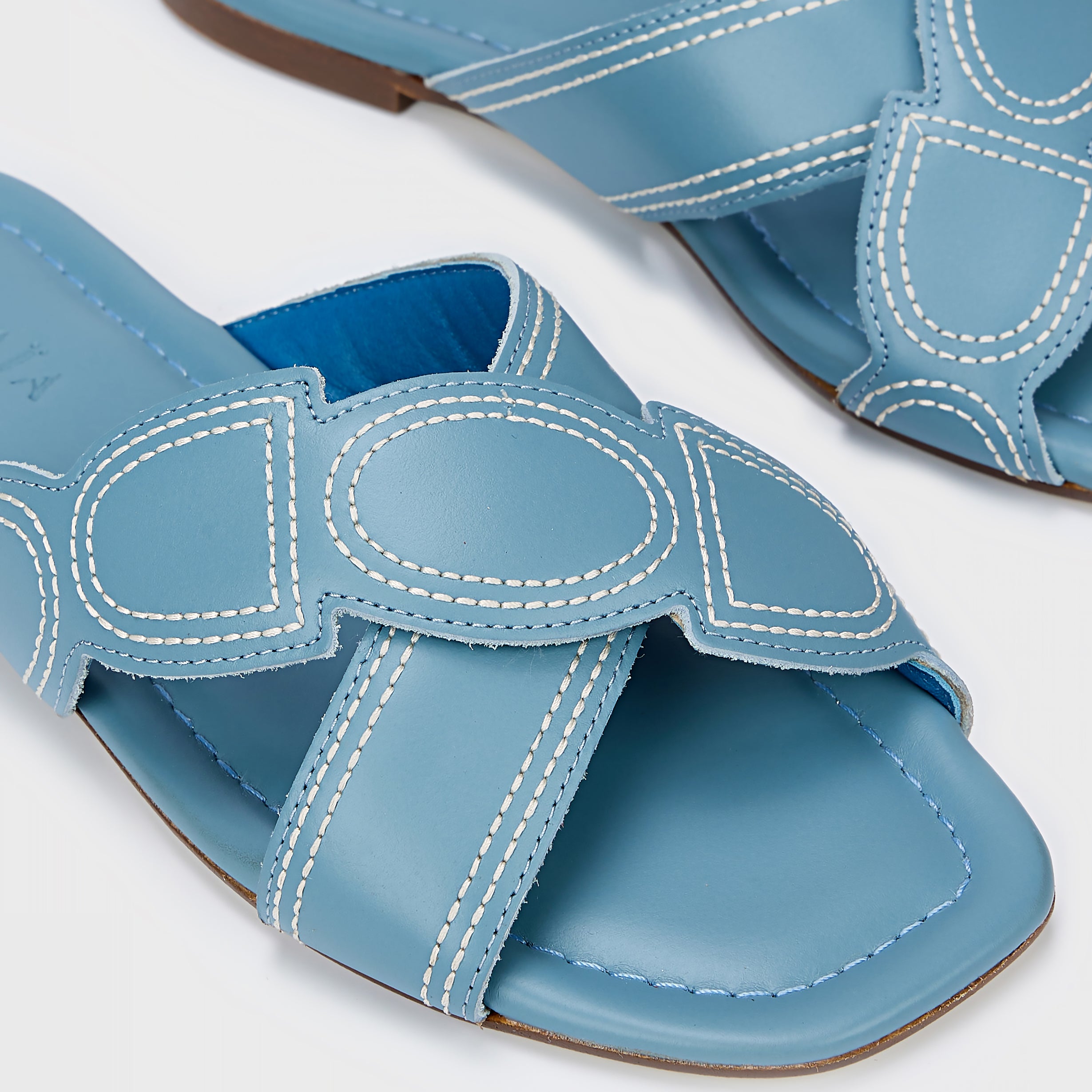 CLEO DENIM